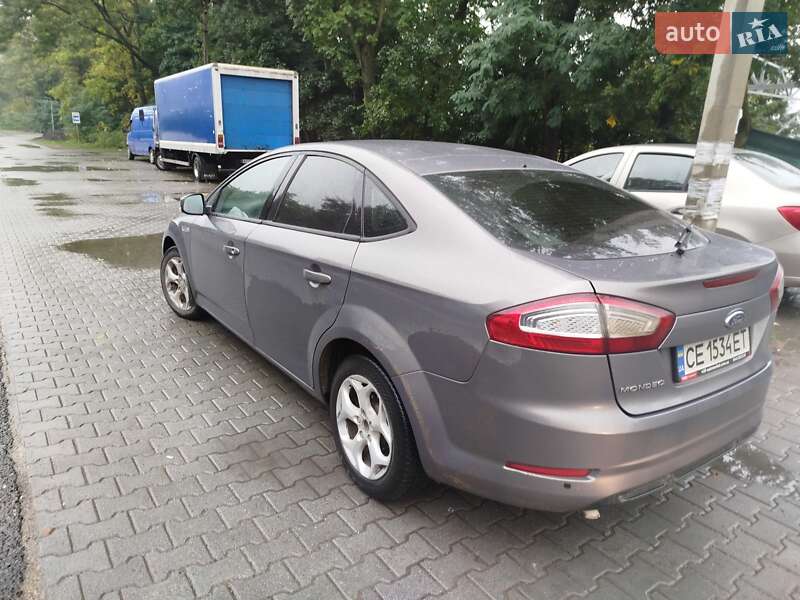 Лифтбек Ford Mondeo 2014 в Вижнице