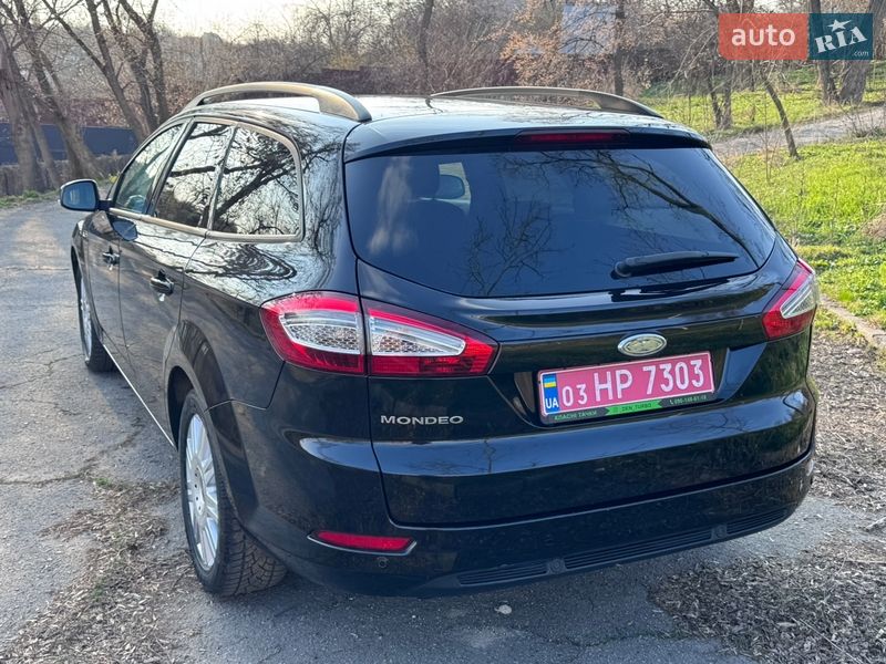 Універсал Ford Mondeo 2011 в Полтаві