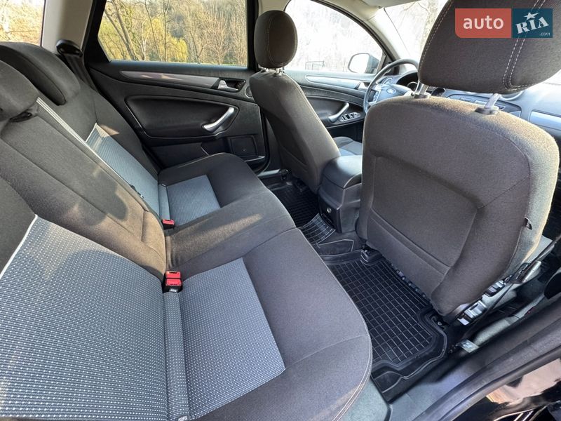 Універсал Ford Mondeo 2011 в Полтаві