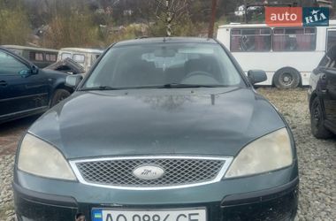 Седан Ford Mondeo 2004 в Рахове