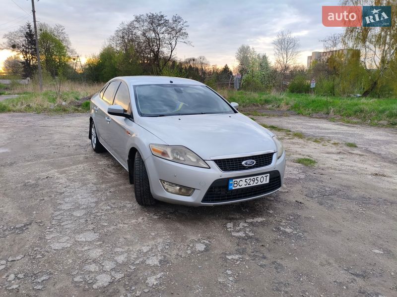 Седан Ford Mondeo 2007 в Новом Роздоле