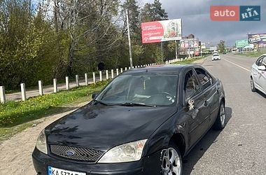 Седан Ford Mondeo 2001 в Киеве