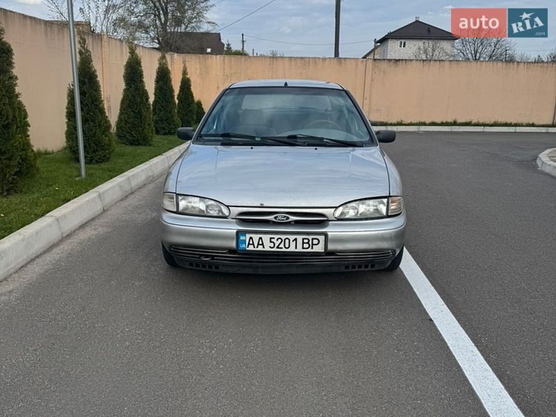 Ford Mondeo 1993