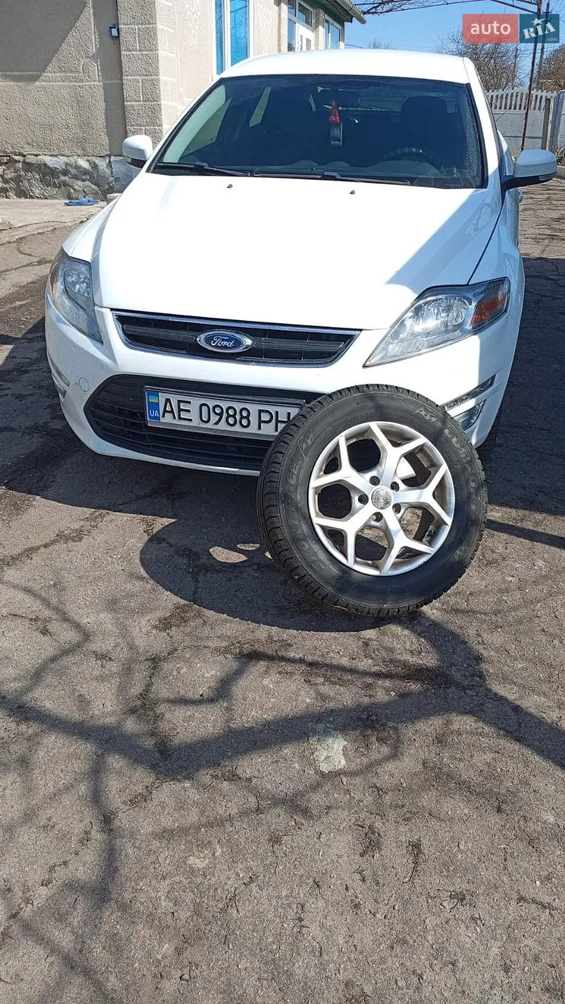 Ford Mondeo 2013 VIN WF0EXXGBBEDB30768 фото оголошення 4 з 13