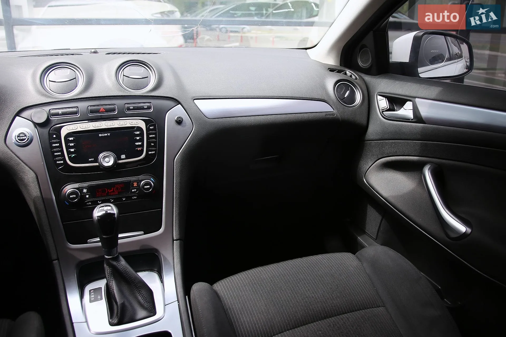 2011 Ford Mondeo - мініатюра 13