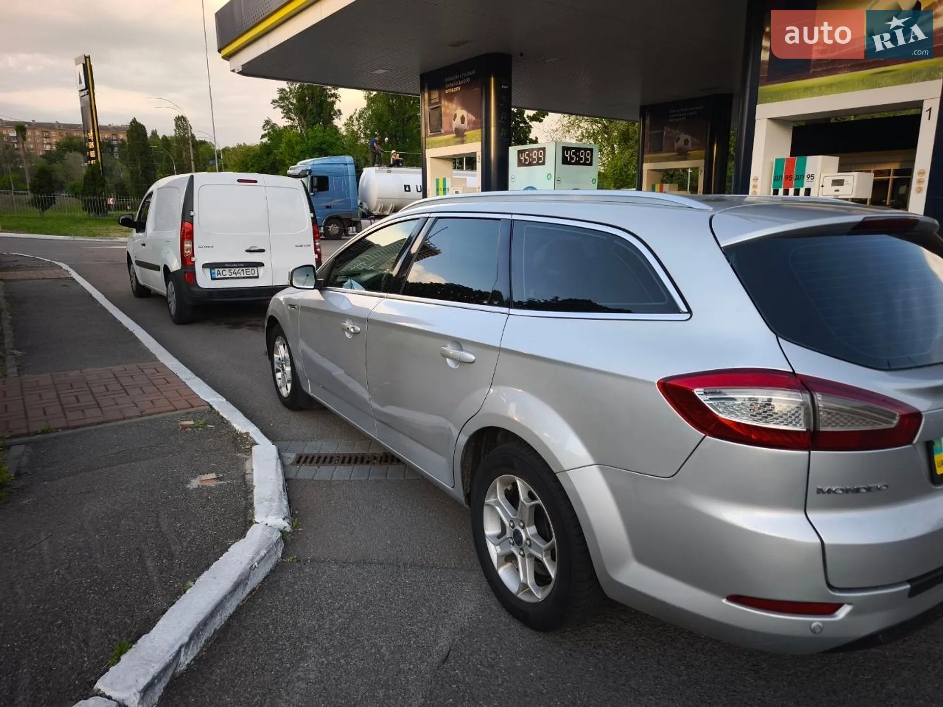 2014 Ford Mondeo - мініатюра 4
