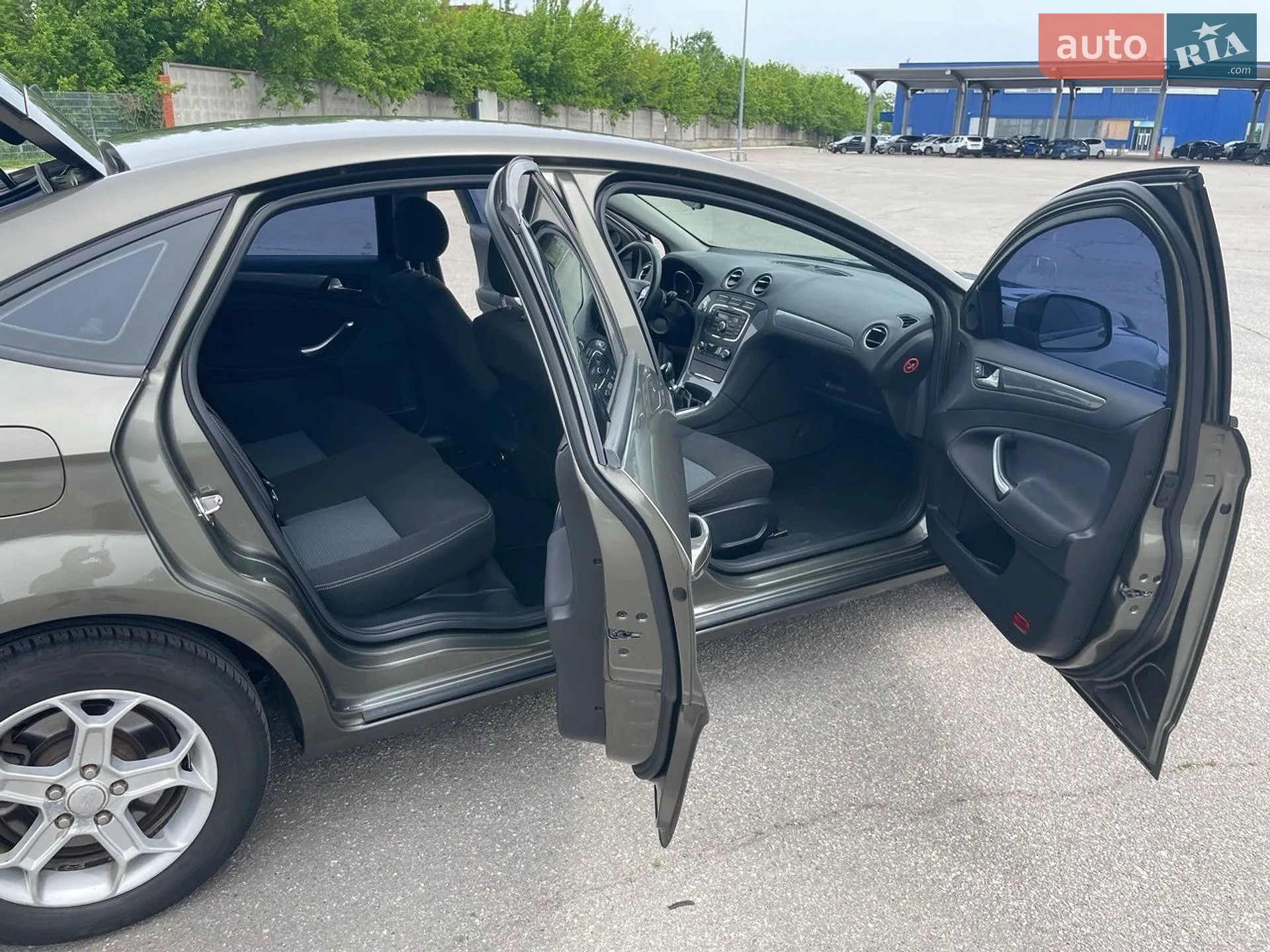 2013 Ford Mondeo - мініатюра 11