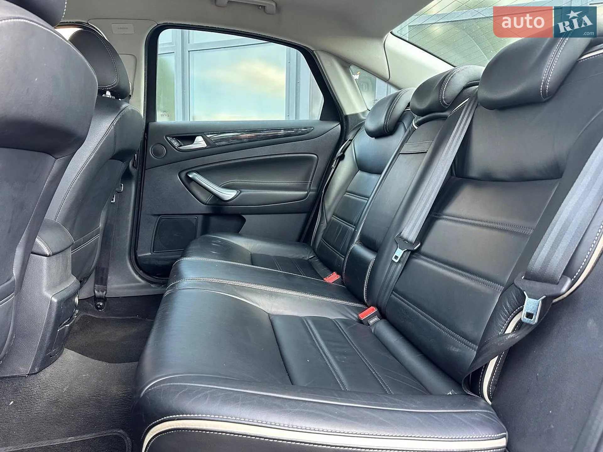 2011 Ford Mondeo - мініатюра 18