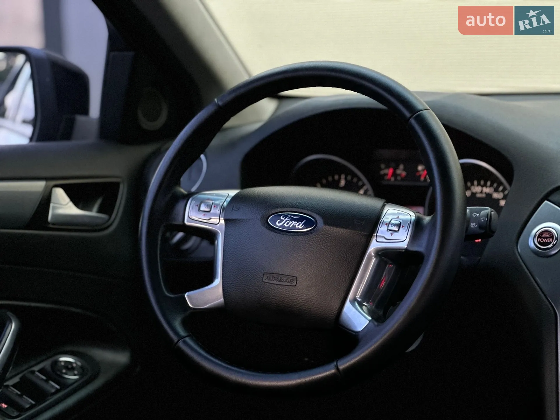 2013 Ford Mondeo - мініатюра 11