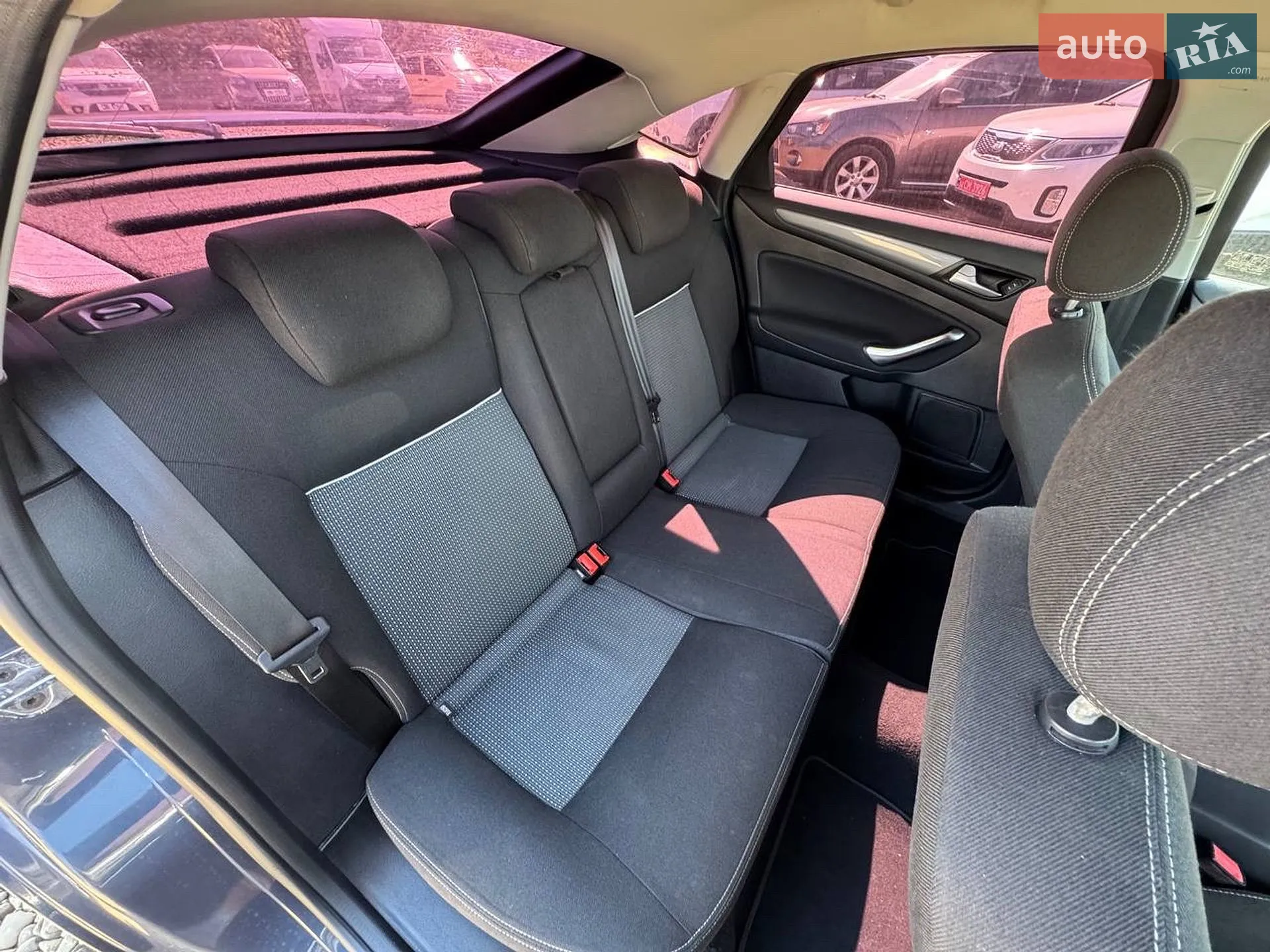 2013 Ford Mondeo - мініатюра 30