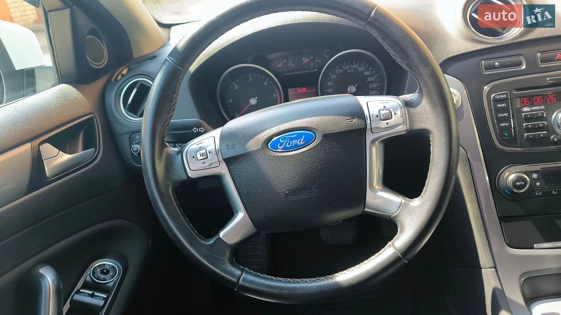 2013 Ford Mondeo - мініатюра 17