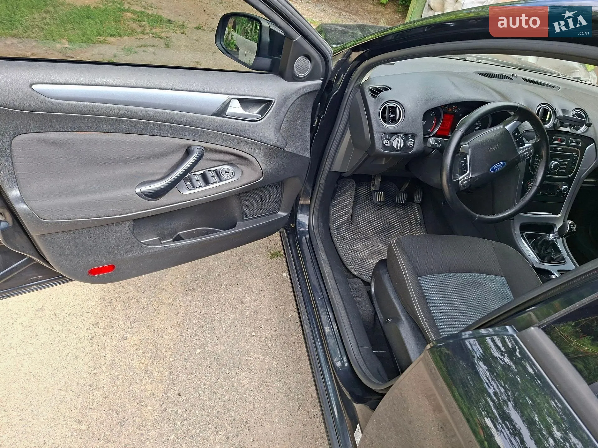 2011 Ford Mondeo - мініатюра 12