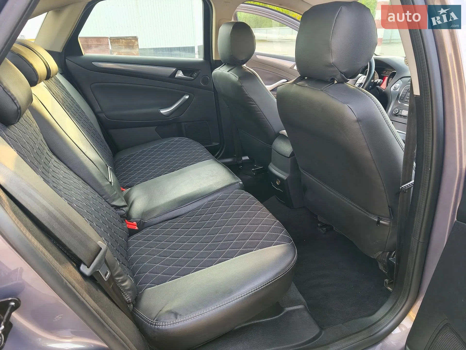 2011 Ford Mondeo - мініатюра 51