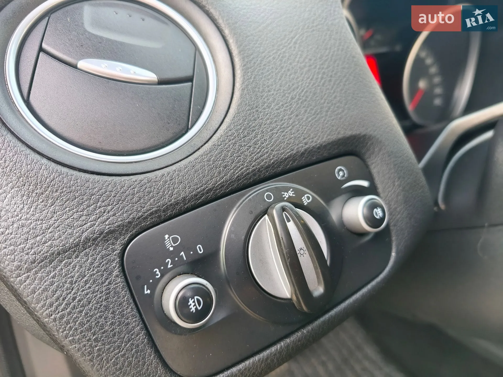 2011 Ford Mondeo - мініатюра 60