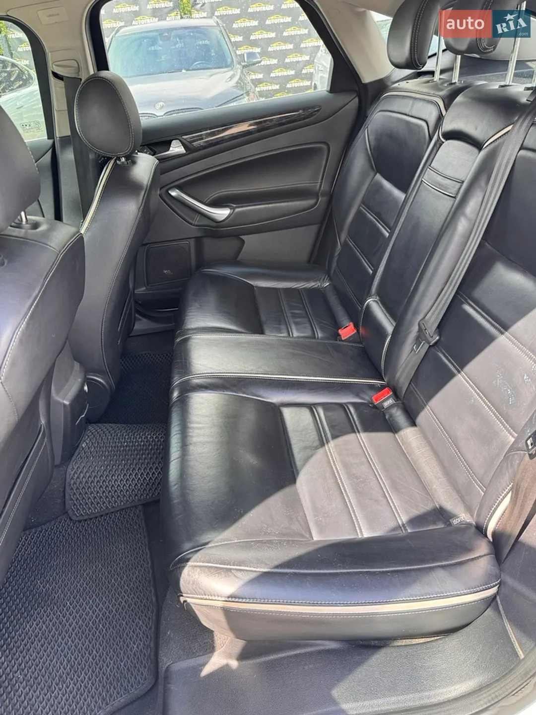 2011 Ford Mondeo - мініатюра 11