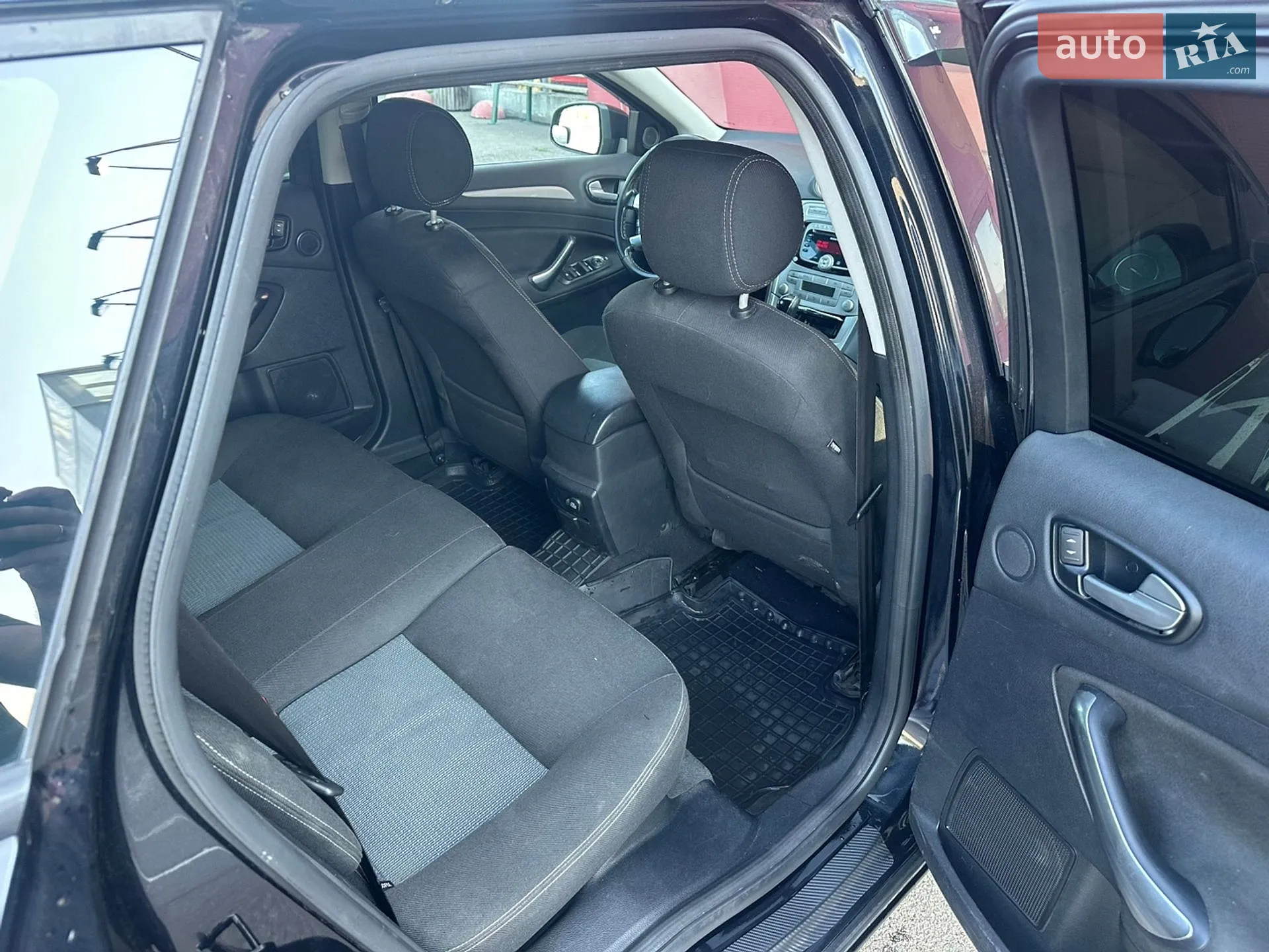 2010 Ford Mondeo - мініатюра 21