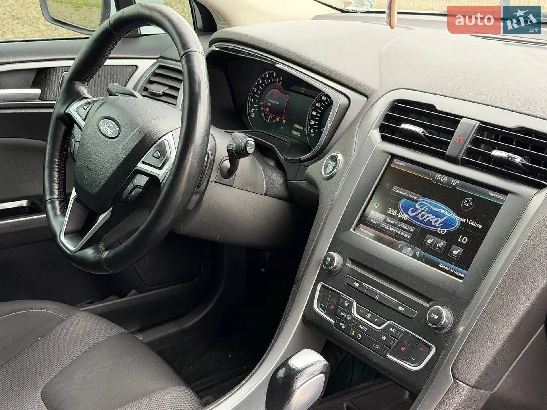 2015 Ford Mondeo - мініатюра 55