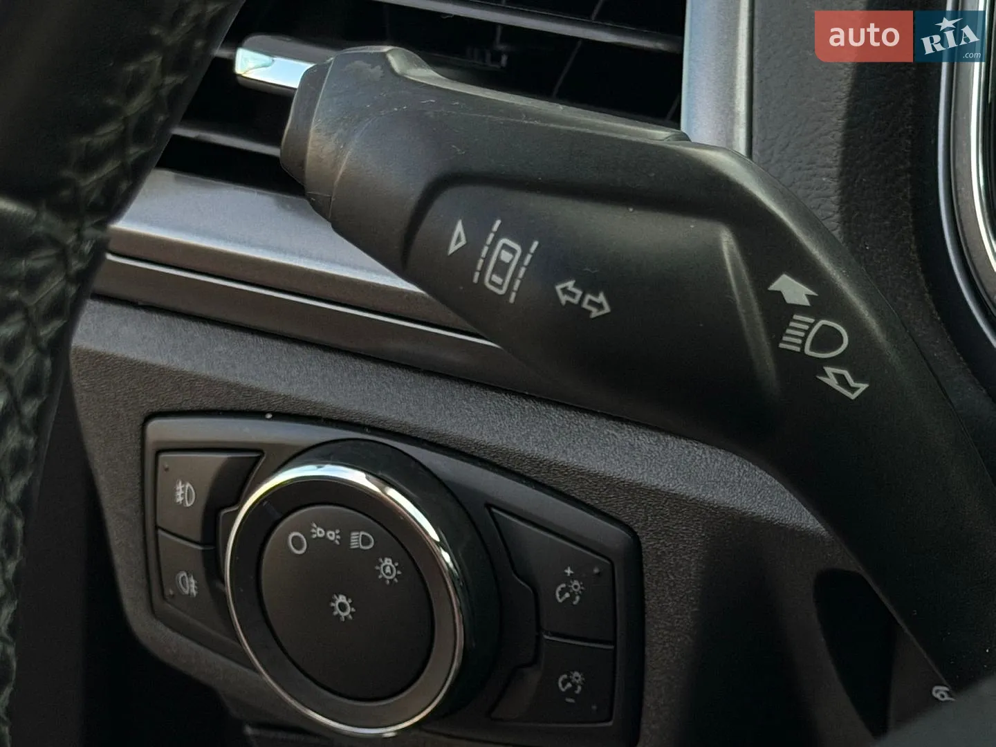 2015 Ford Mondeo - мініатюра 21