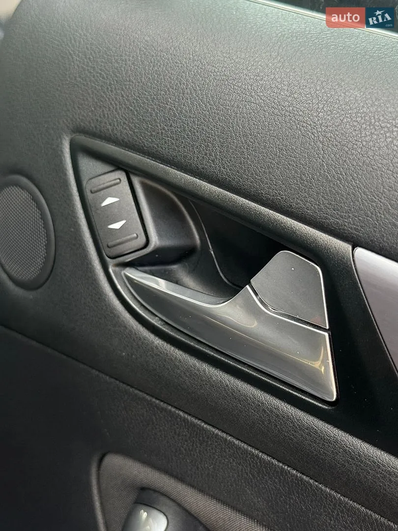 2010 Ford Mondeo - мініатюра 26