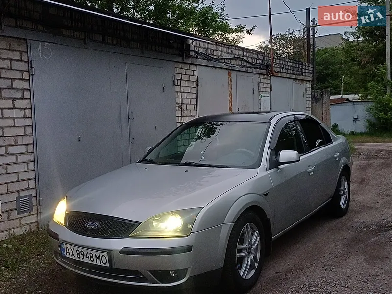 Ford Mondeo 2000