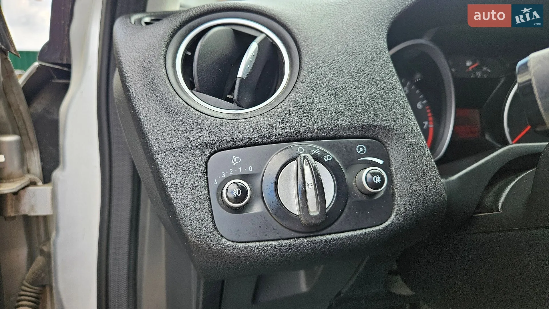 2010 Ford Mondeo - мініатюра 18