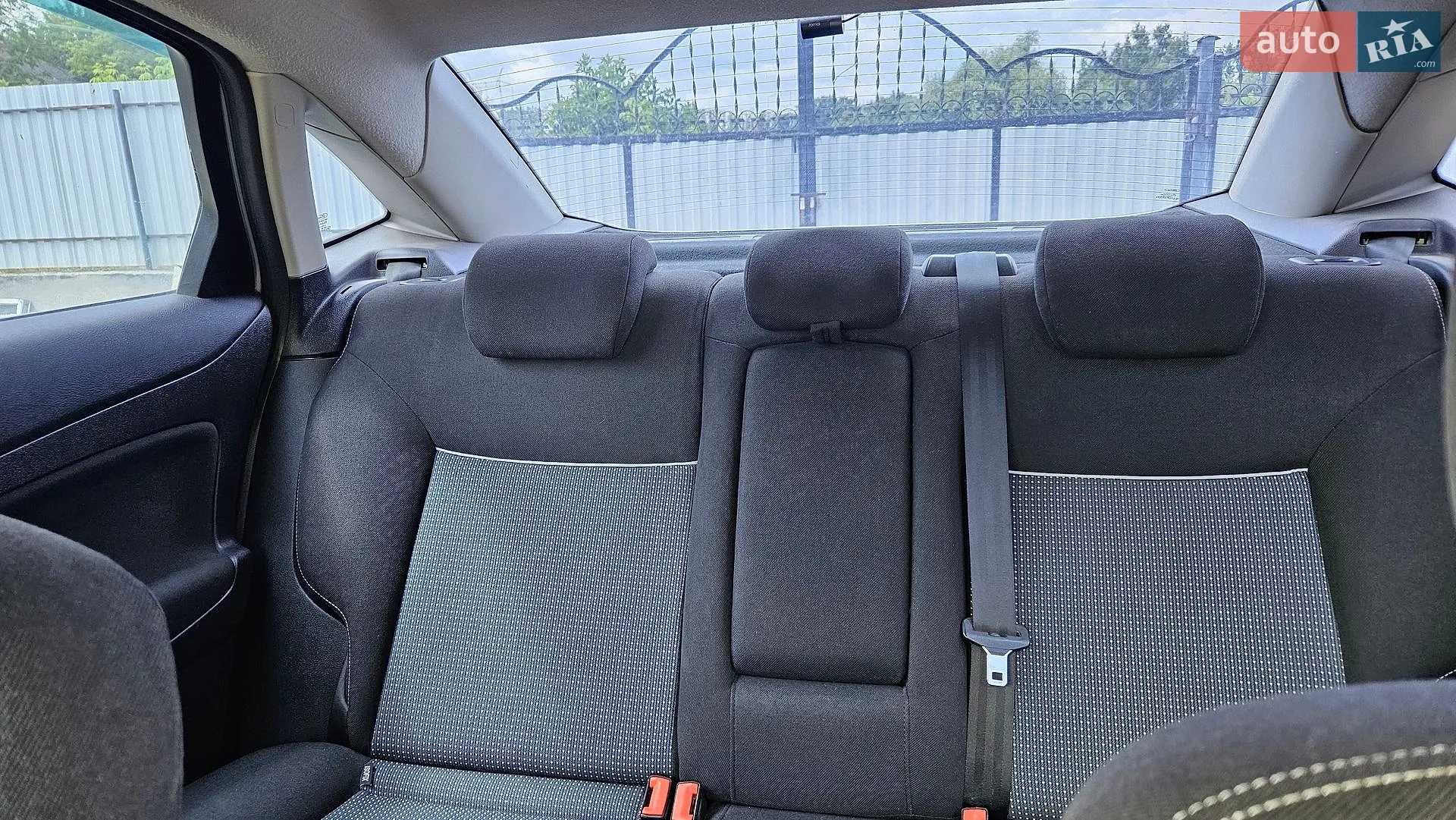 2010 Ford Mondeo - мініатюра 22