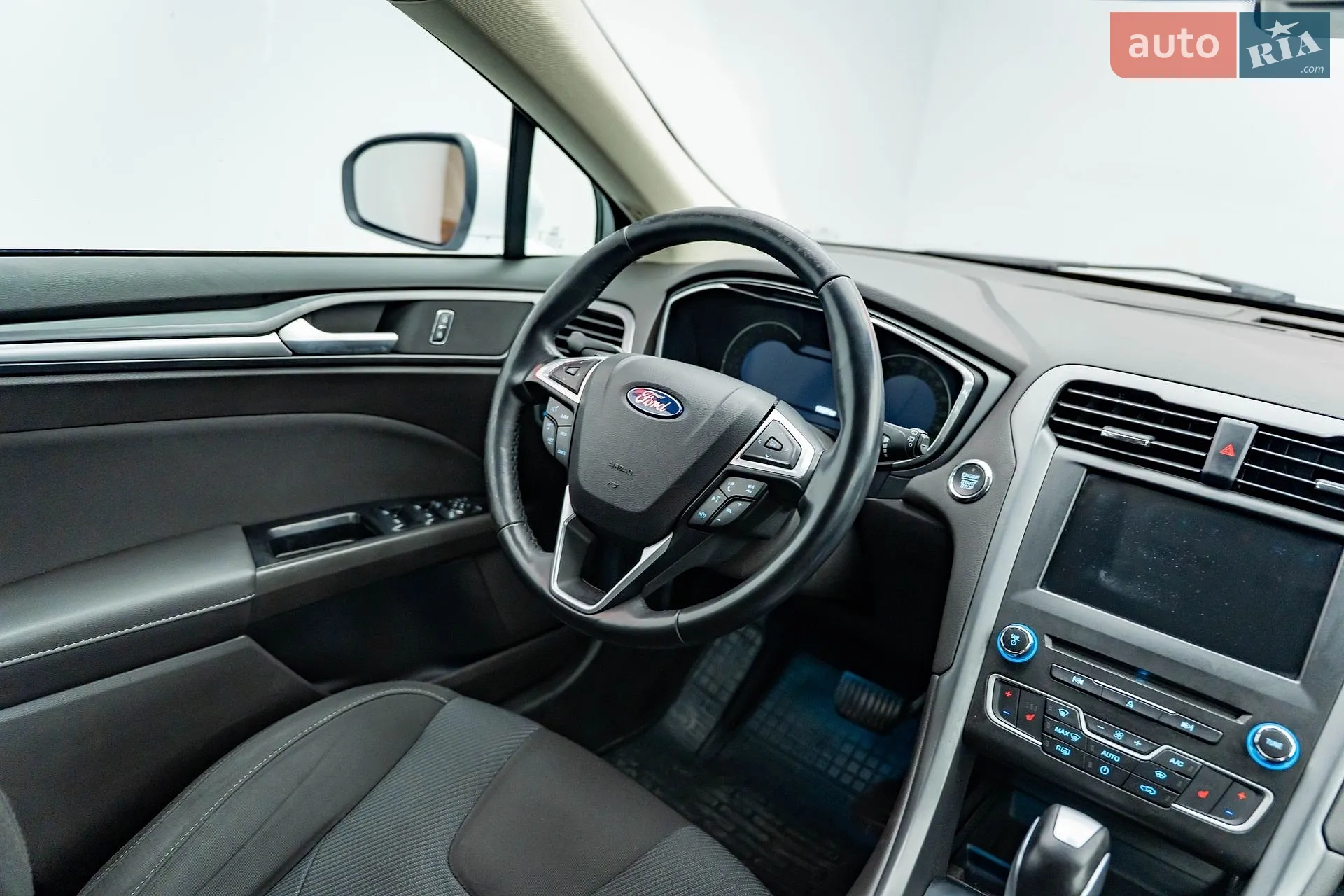 2017 Ford Mondeo - мініатюра 12