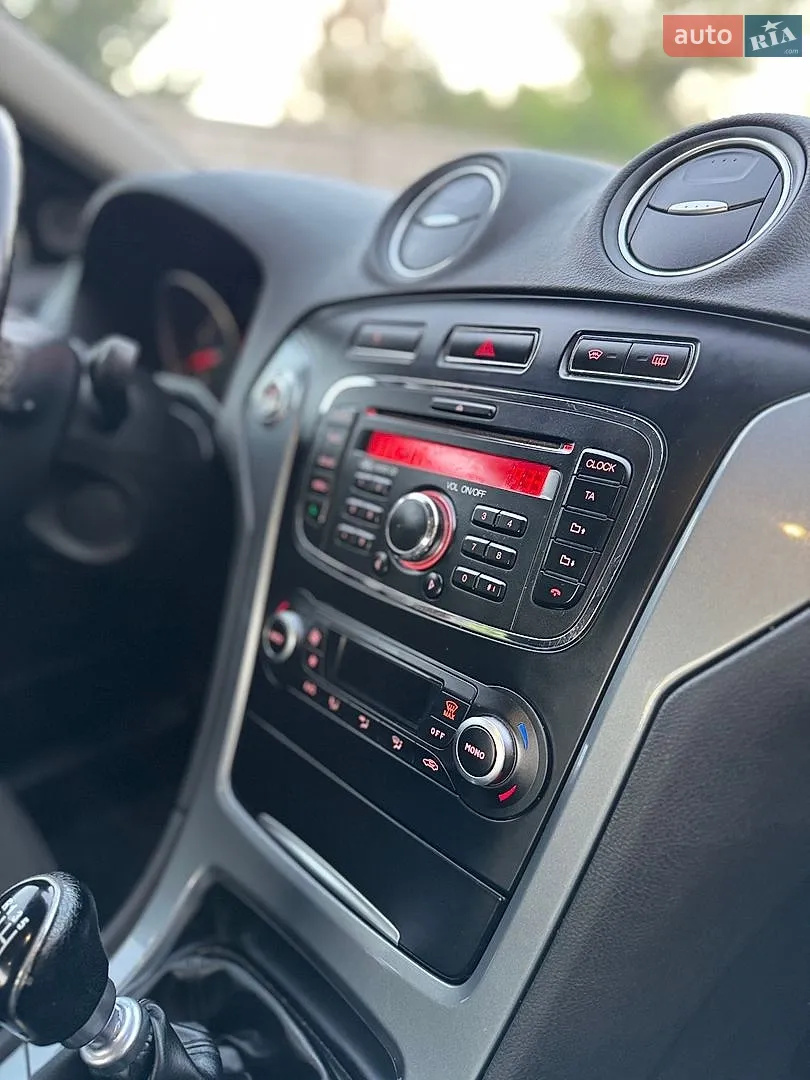 2011 Ford Mondeo - мініатюра 33
