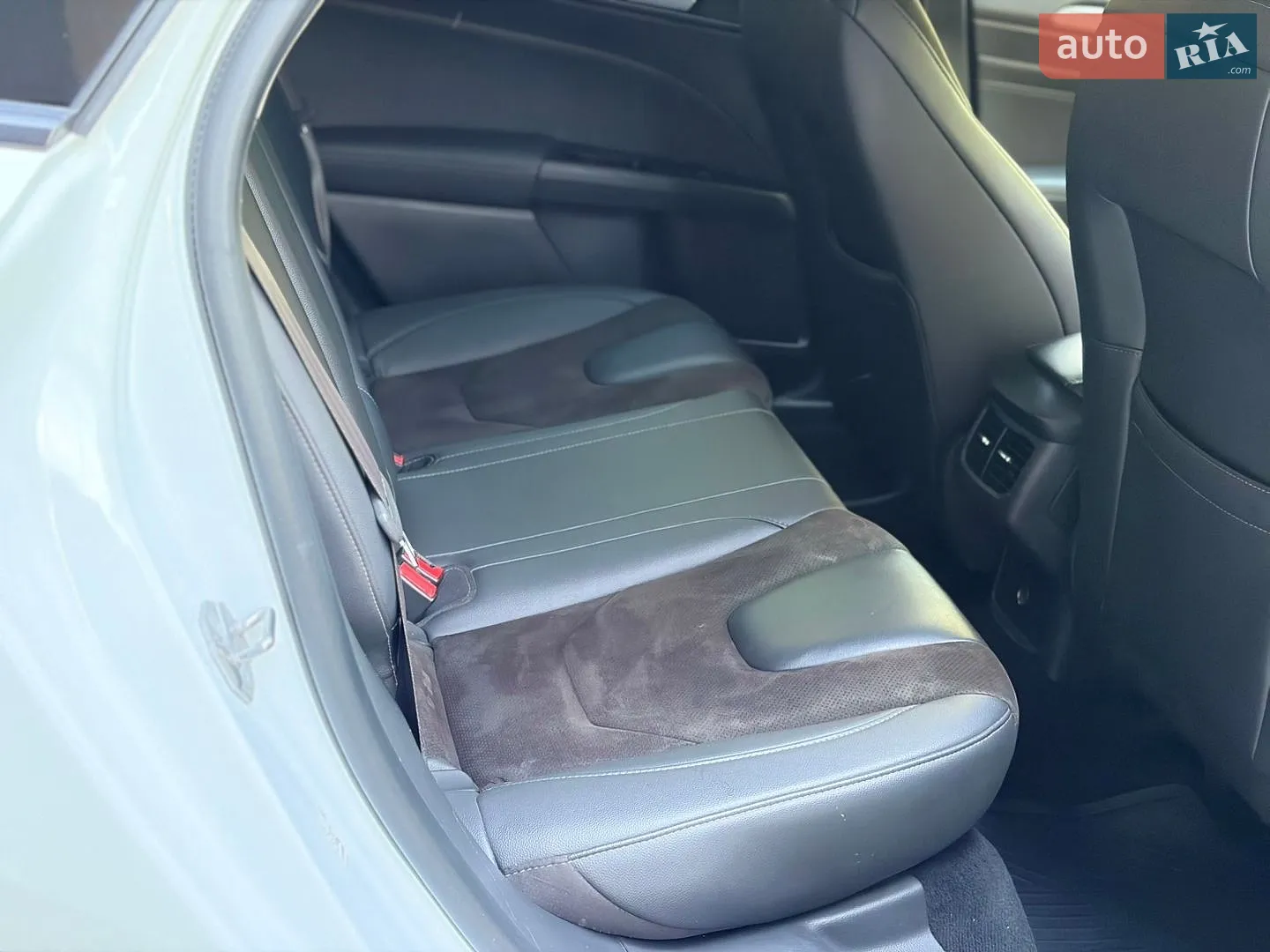 2017 Ford Mondeo - мініатюра 30
