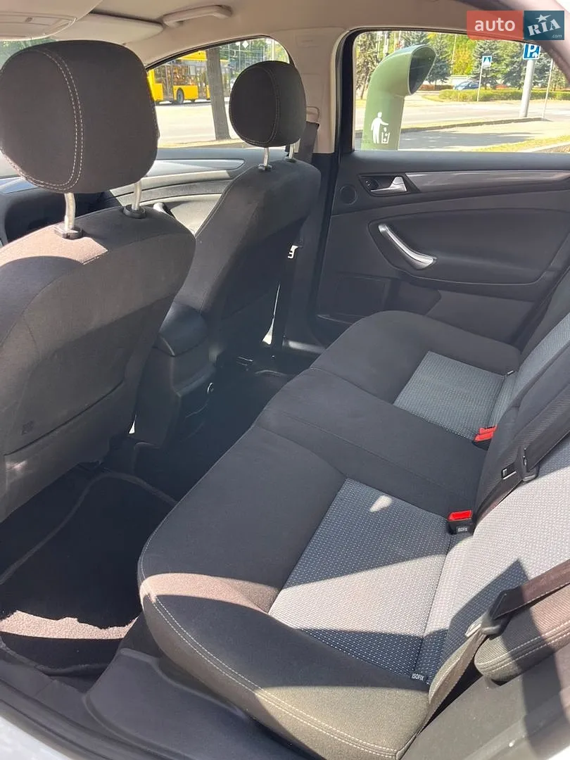 2012 Ford Mondeo - мініатюра 12