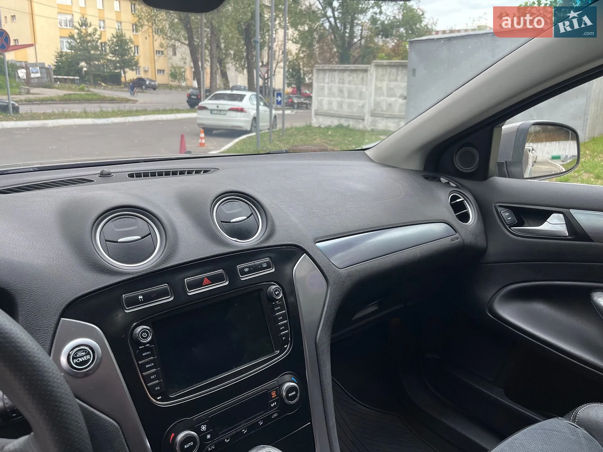 2011 Ford Mondeo - мініатюра 21