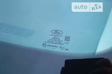 Внедорожник / Кроссовер Ford Mustang Mach-E 2020 в 