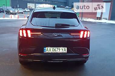 Внедорожник / Кроссовер Ford Mustang Mach-E 2020 в 