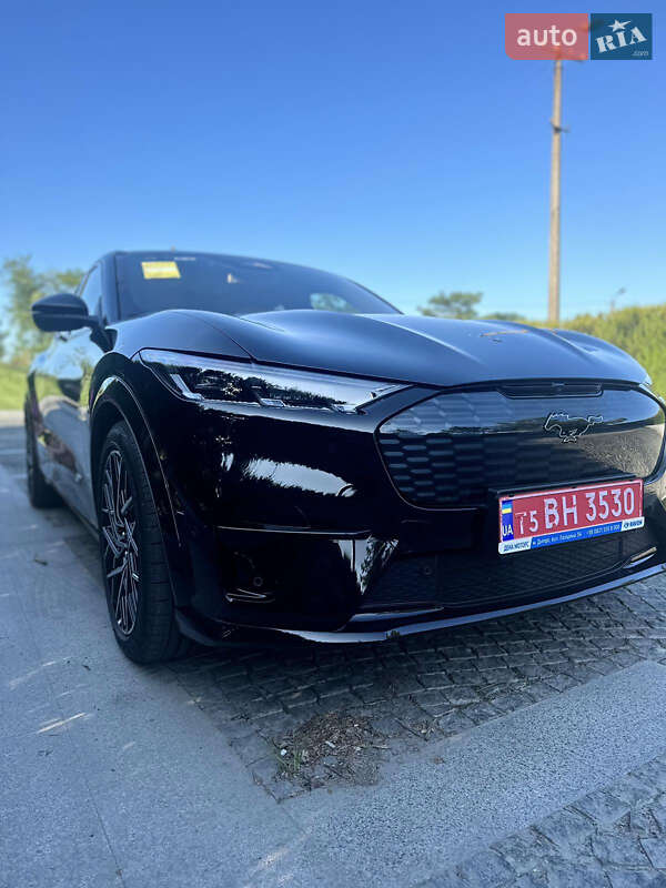 Внедорожник / Кроссовер Ford Mustang Mach-E 2022 в 