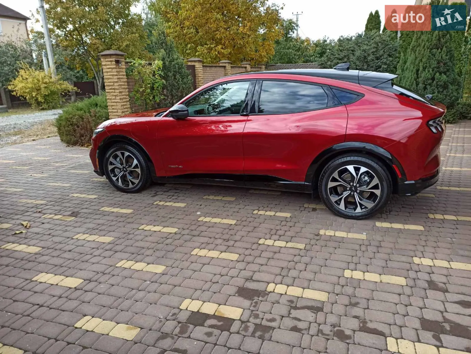 2022 Ford Mustang Mach-E - мініатюра 6