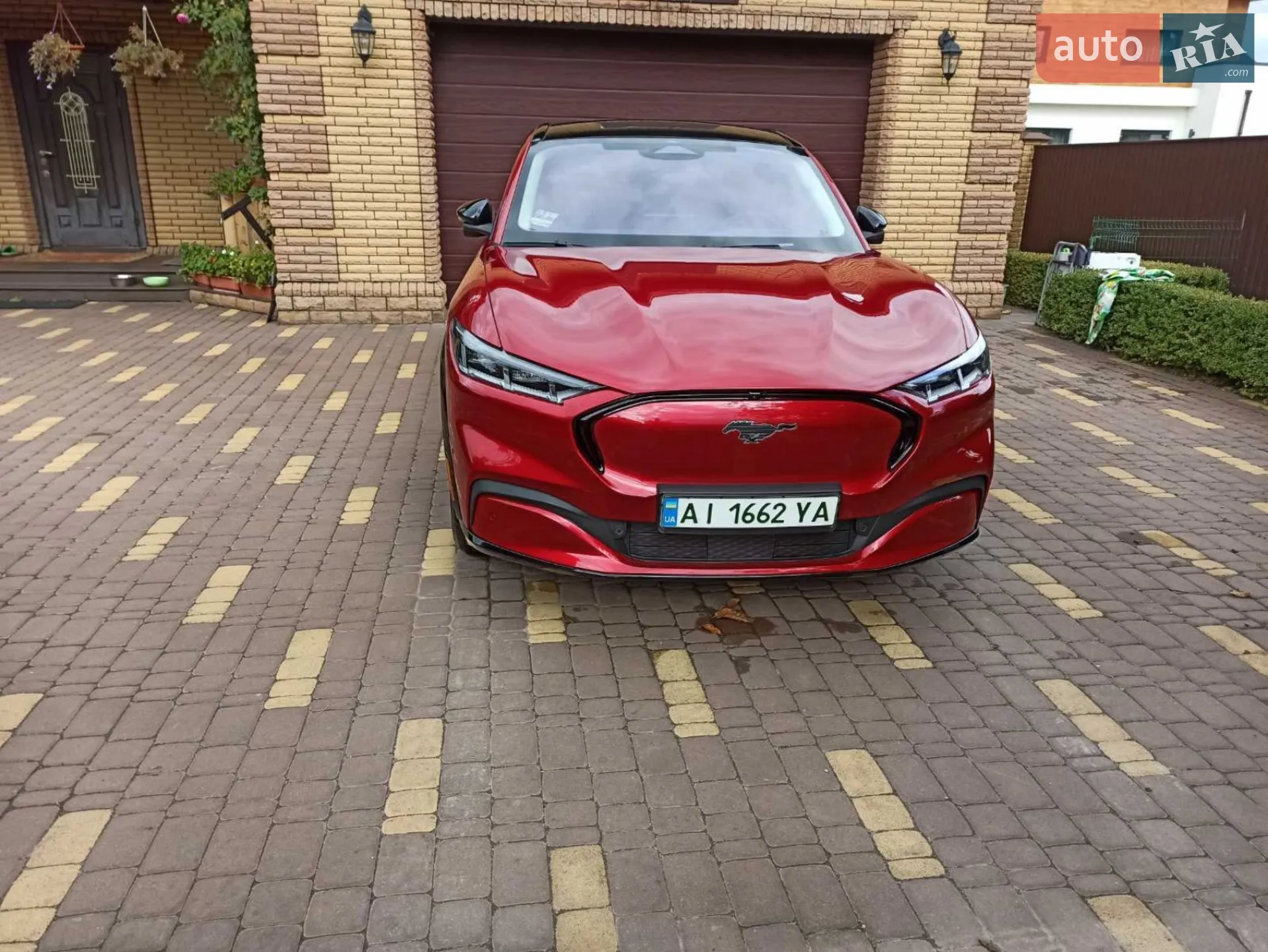 2022 Ford Mustang Mach-E - мініатюра 3