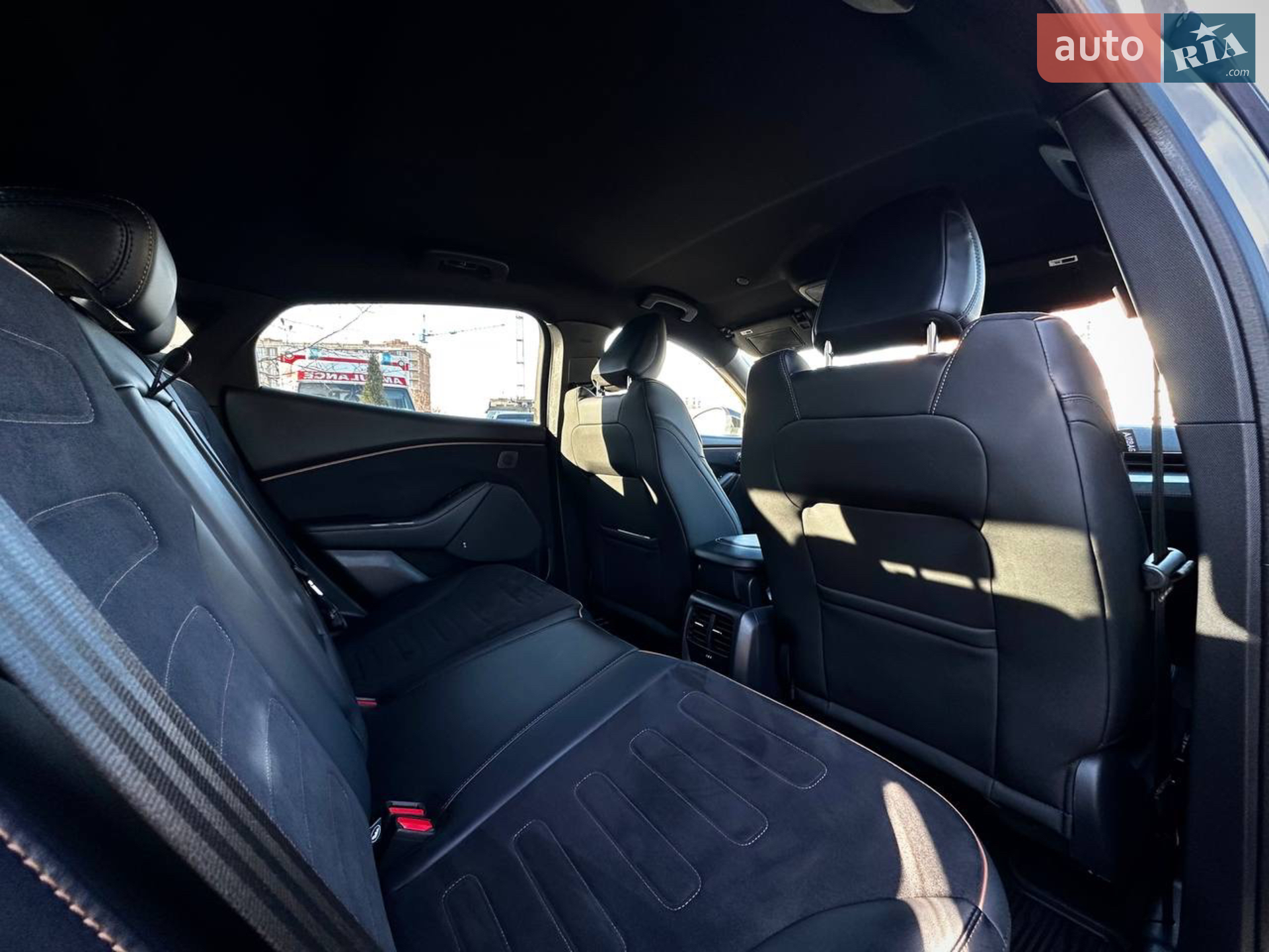 2021 Ford Mustang Mach-E - мініатюра 17