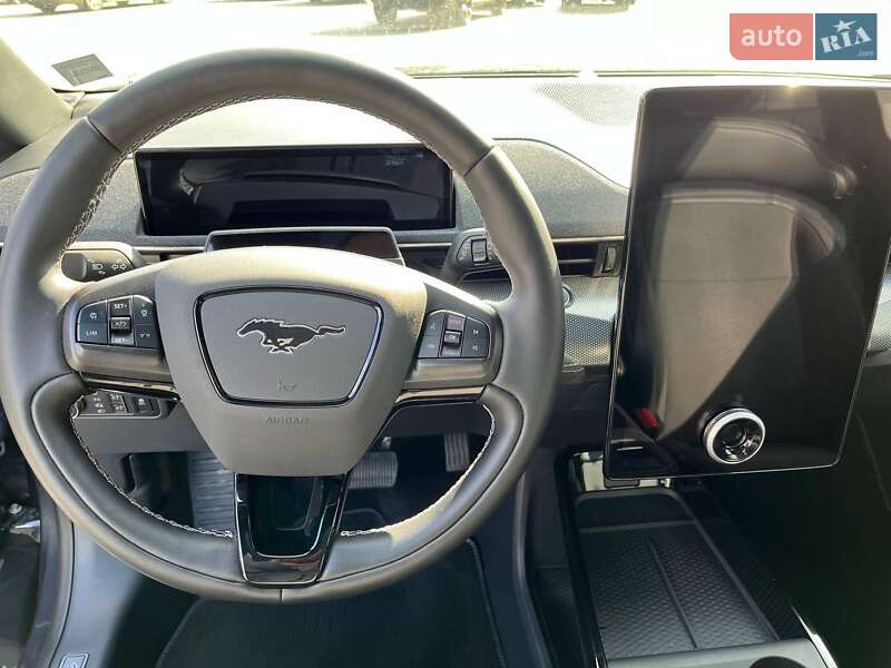 Позашляховик / Кросовер Ford Mustang Mach-E 2022 в Львові