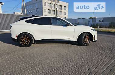 Внедорожник / Кроссовер Ford Mustang Mach-E 2023 в 