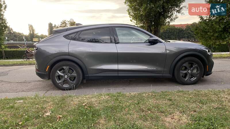 Внедорожник / Кроссовер Ford Mustang Mach-E 2021 в Ужгороде фото 15 Внедорожник / Кроссовер Ford Mustang Mach-E 2021 в Ужгороде