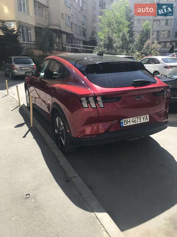 Ford Mustang Mach-E 2021