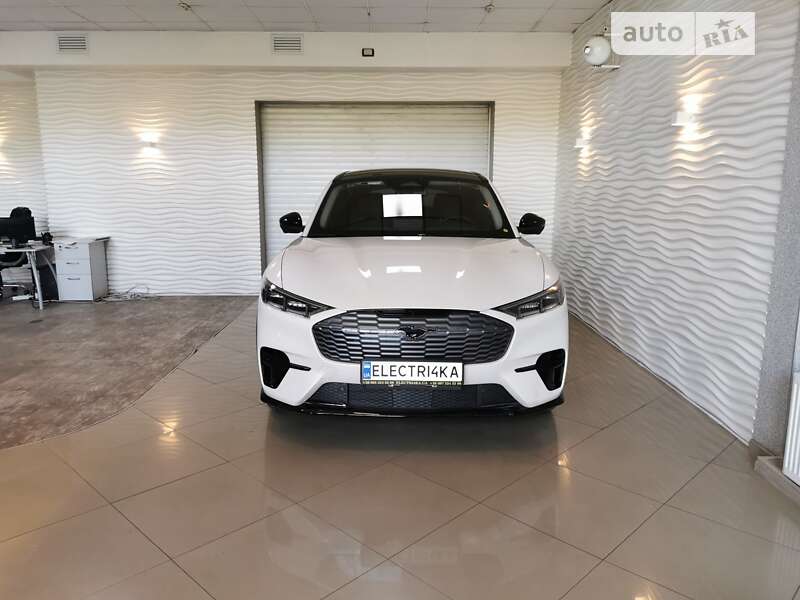 Внедорожник / Кроссовер Ford Mustang Mach-E 2023 в 