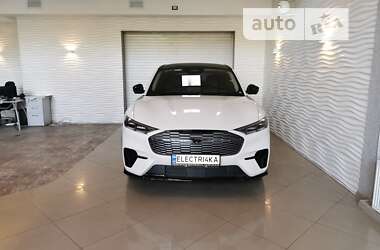 Внедорожник / Кроссовер Ford Mustang Mach-E 2023 в 
