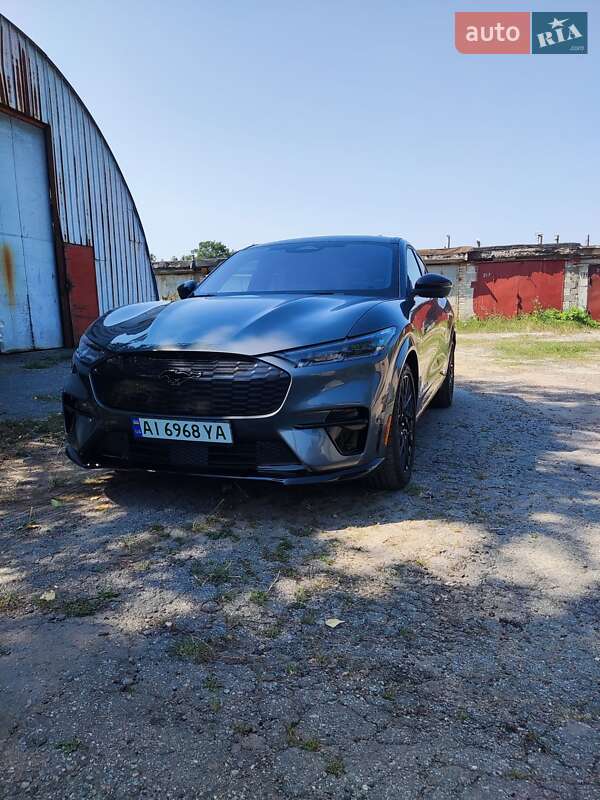 Позашляховик / Кросовер Ford Mustang Mach-E 2023 в Києві