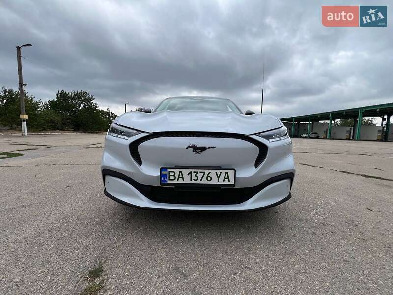 Внедорожник / Кроссовер Ford Mustang Mach-E 2023 в Киеве