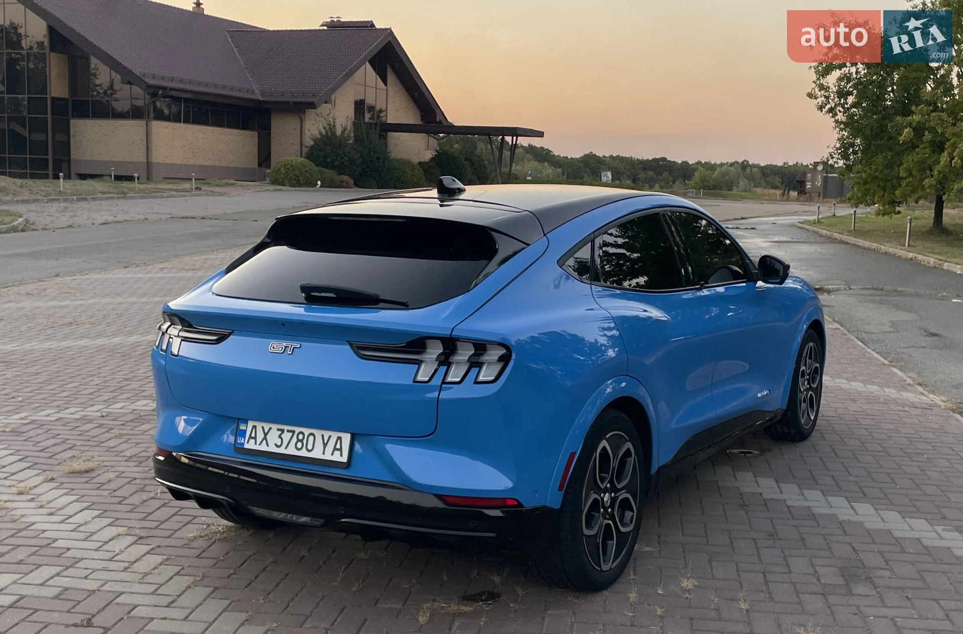2022 Ford Mustang Mach-E - мініатюра 7
