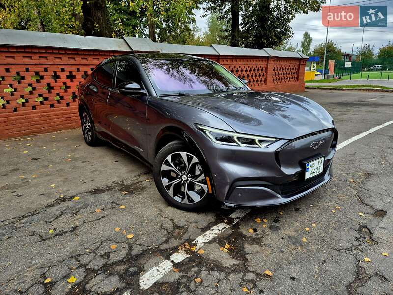 Позашляховик / Кросовер Ford Mustang Mach-E 2022 в Вінниці