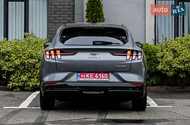 Внедорожник / Кроссовер Ford Mustang Mach-E 2024 в 