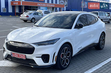 Внедорожник / Кроссовер Ford Mustang Mach-E 2023 в 