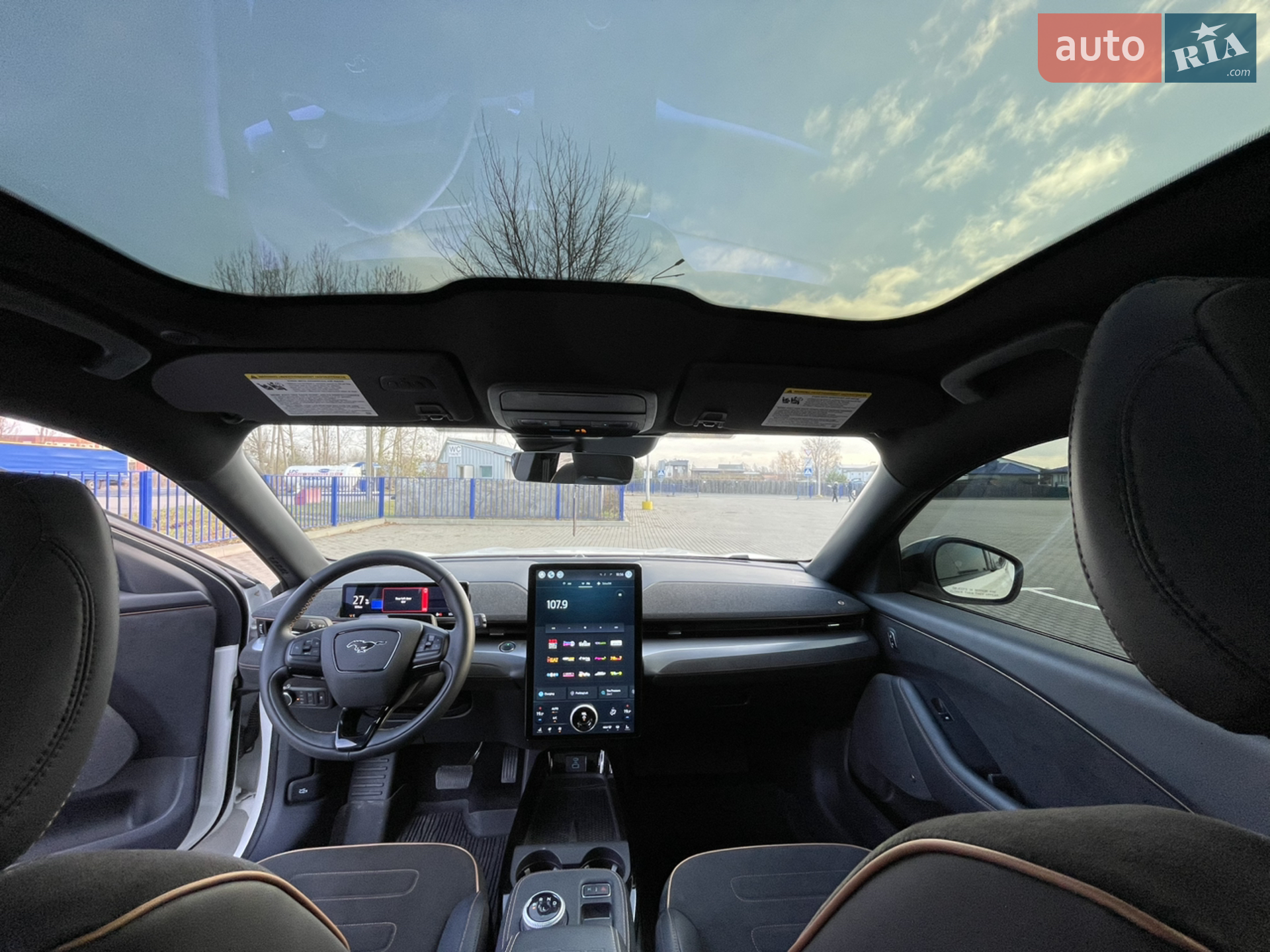 2023 Ford Mustang Mach-E - мініатюра 28